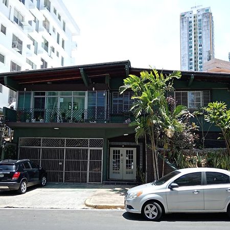 Hostal El Prado Panama City Exterior photo